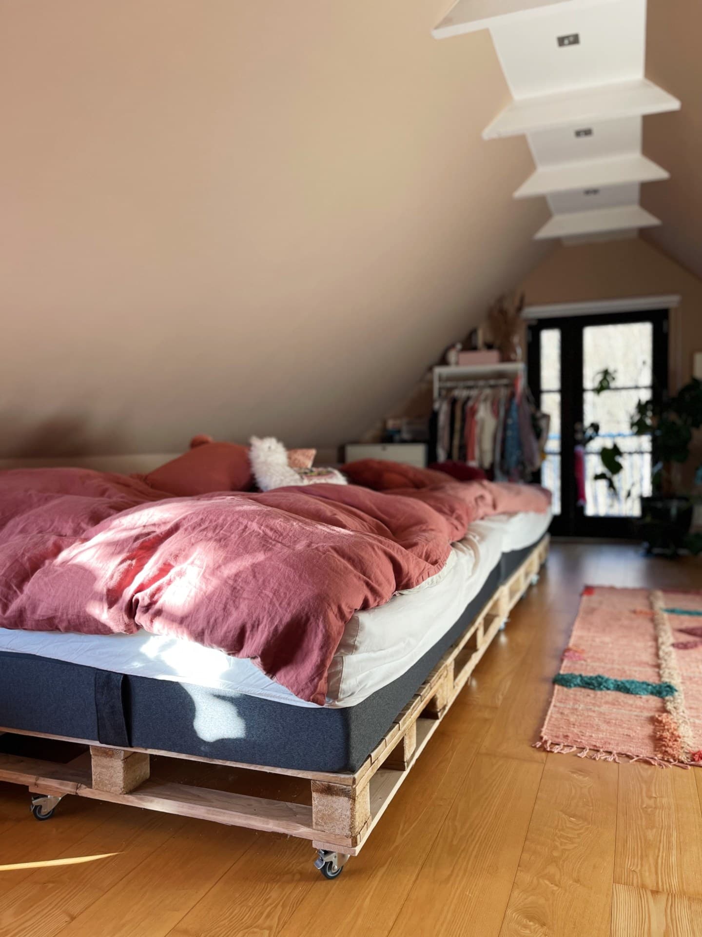 Il nostro gigantesco letto per il co-sleeping | progetto fai da te | Nanna Pretzmann